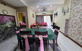 Anitas Place